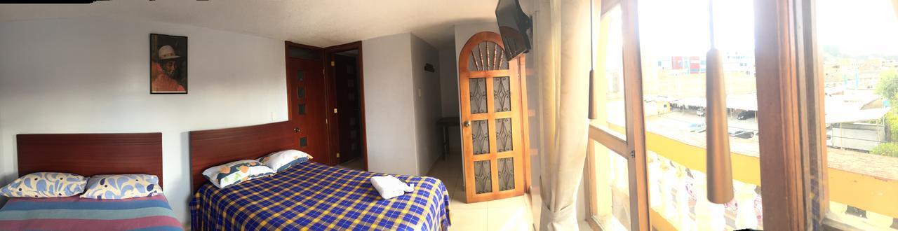 Hostal Runa Pacha Otavalo Exterior photo